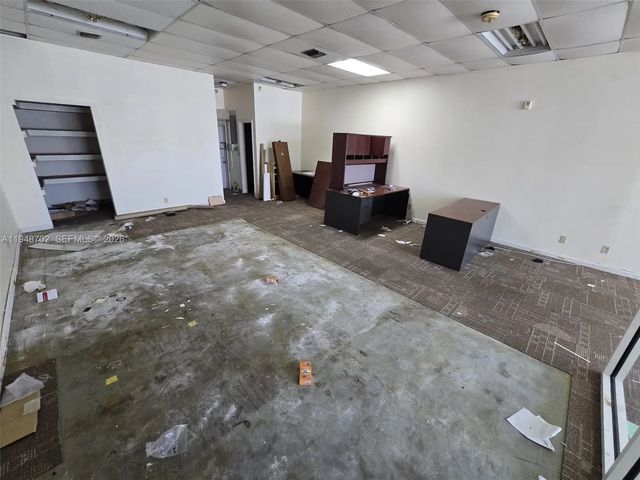 5 of 9 - 1041 W Commercial Boulevard ##101, Fort Lauderdale, FL