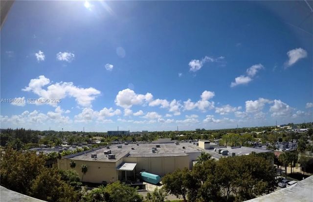 3 of 55 - 2775 Ne 187th Street #506, Aventura, FL