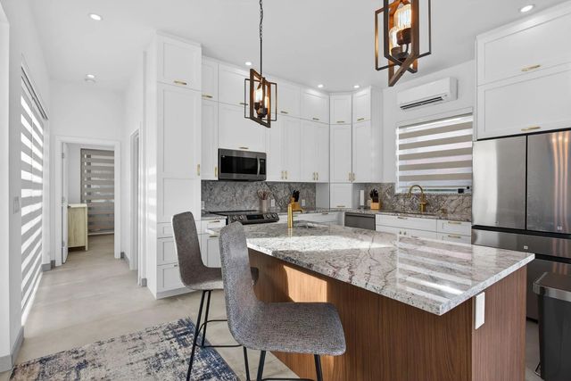 3 of 34 - 633 N Cortez Drive #633, Margate, FL