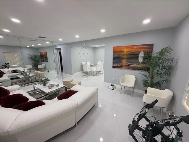 5 of 40 - 380 W 41st Street, Hialeah, FL