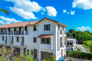 Photo of Listing #F10546462