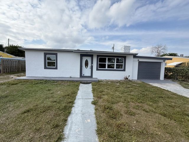 2353 S Beech Rd Road, West Palm Beach