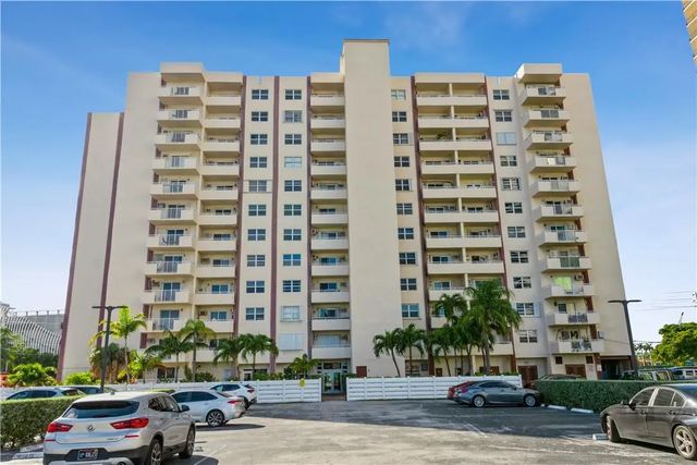 2 of 32 - 200 S Birch Road #612, Fort Lauderdale, FL