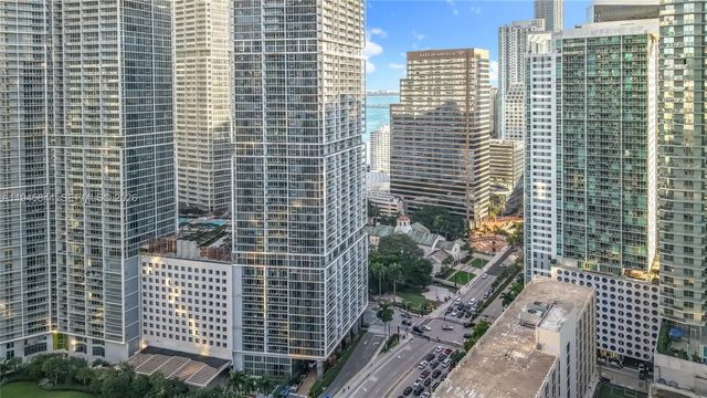 2 of 37 - 475 Brickell Avenue #4215, Miami, FL