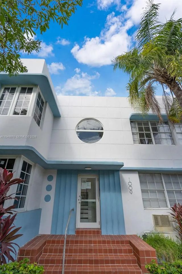 3 of 16 - 1009 Meridian Avenue #15, Miami Beach, FL