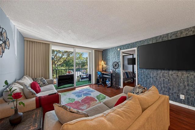 2 of 28 - 1800 N Andrews Avenue #2f, Fort Lauderdale, FL