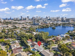 Photo of Listing #R11156036