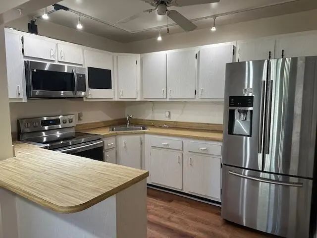 4 of 11 - 3625 La Aires Court #b2, Greenacres, FL