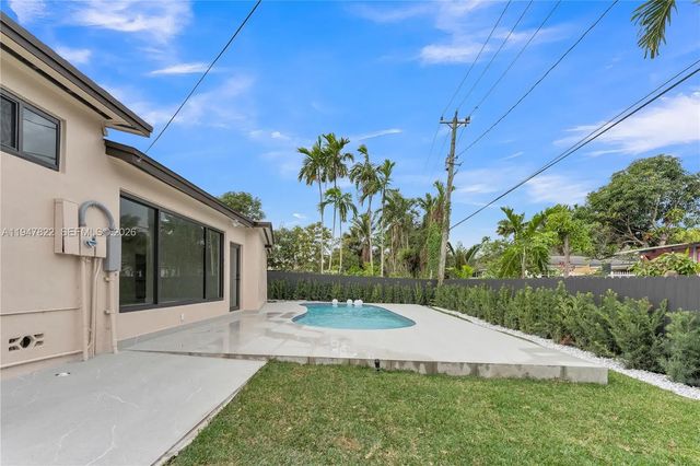 3 of 52 - 141 Ne 122nd Street, North Miami, FL