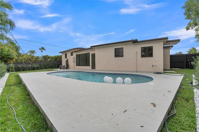 4 of 52 - 141 Ne 122nd Street, North Miami, FL