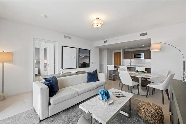 4 of 22 - 401 N Birch Road #614, Fort Lauderdale, FL