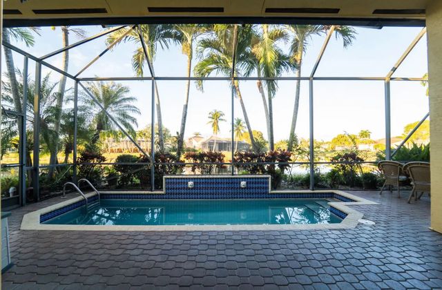 2 of 10 - 8601 Via Grande E, Wellington, FL