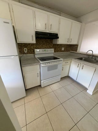 Photo of Listing #R11156082