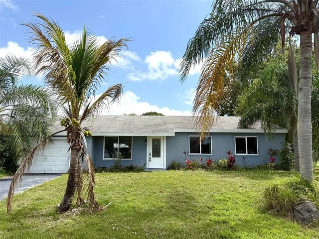 3 of 23 - 3311 Sw Ensley Court, Port St. Lucie, FL