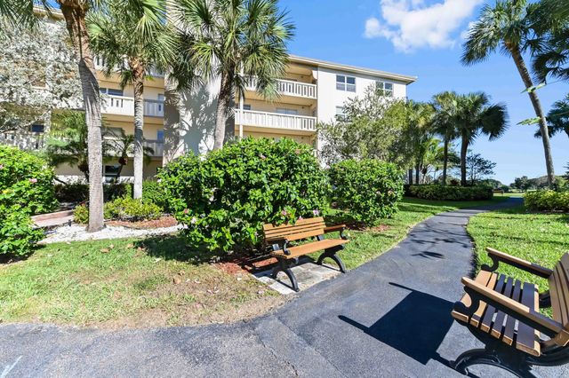2 of 115 - 2905 Victoria Place #k3, Coconut Creek, FL
