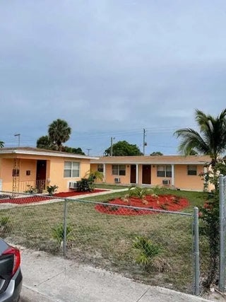 Photo of Listing #R11156153