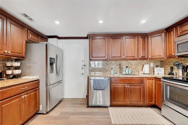4 of 30 - 1701 S Ocean Drive #202, Hollywood, FL