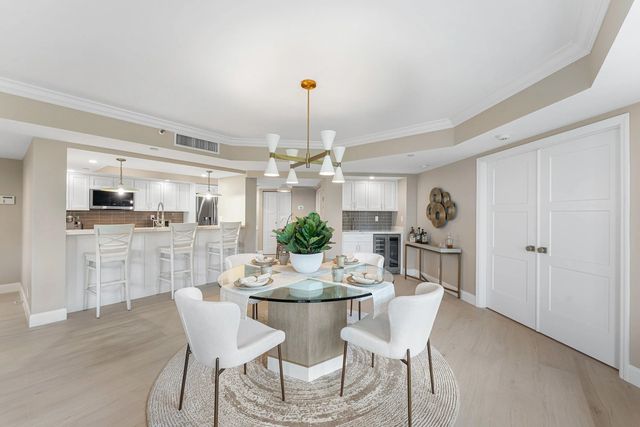 4 of 36 - 100 Se 5th Avenue #404, Boca Raton, FL