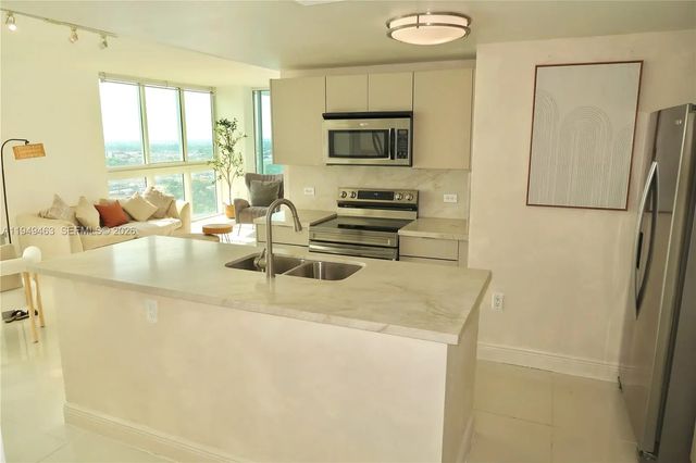 1861 S River Drive #2505, Miami