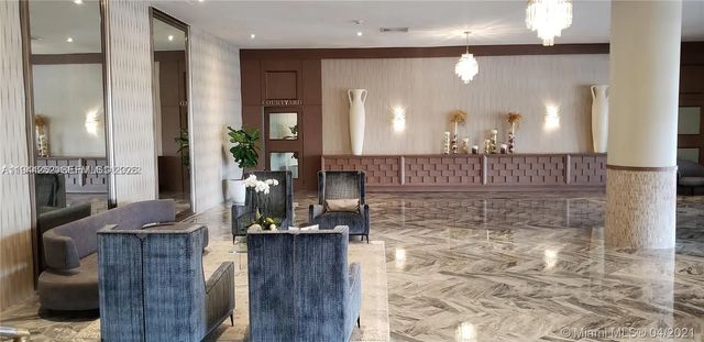 5 of 18 - 5401 Se Collins Avenue #1412, Miami Beach, FL