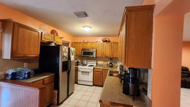 1207 Hatteras Circle, Greenacres