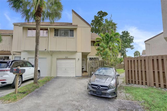2 of 30 - 8226 Nw 8th Place #6, Fort Lauderdale, FL
