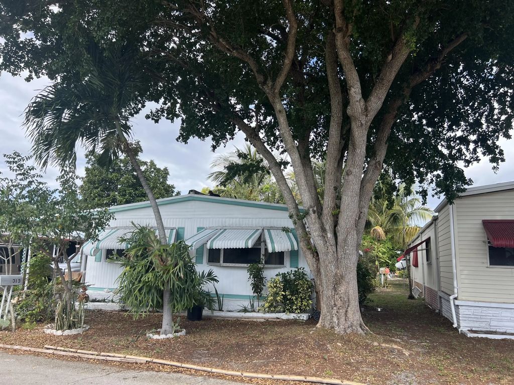 313 Nw 48th Court, Pompano Beach