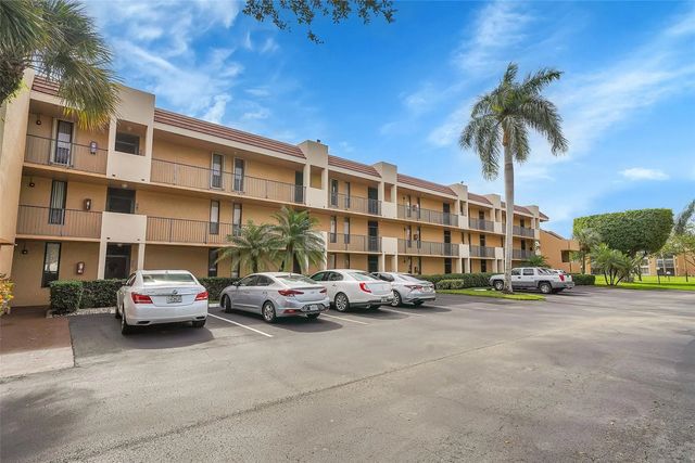 2 of 37 - 3909 N Ocean Boulevard #108, Fort Lauderdale, FL