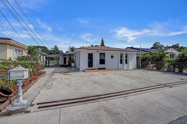 3 of 55 - 901 Nw 34th Avenue, Miami, FL