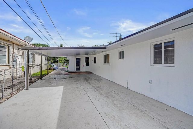 5 of 55 - 901 Nw 34th Avenue, Miami, FL