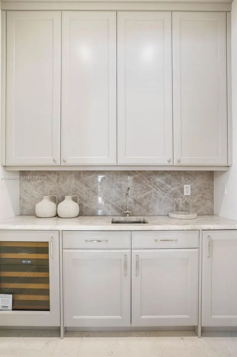 369 Eagle Drive, Jupiter, FL, 33477
