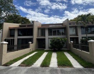 Photo of Listing #F10544964