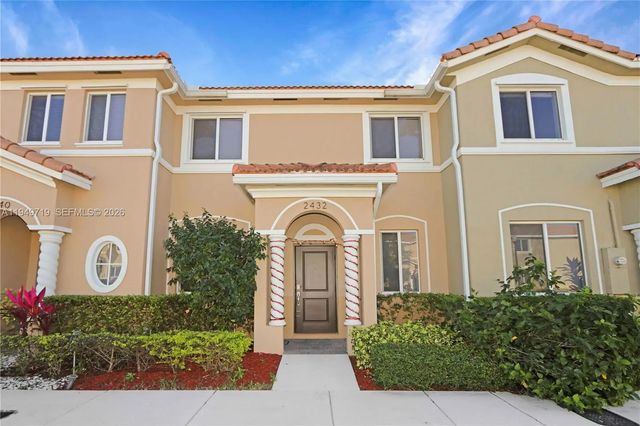 2432 Se 10th Court, Homestead