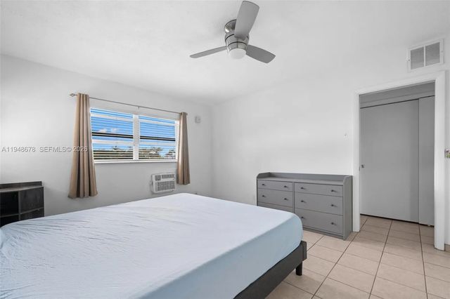 5 of 12 - 141 Ne 10th Avenue #26c, Hallandale Beach, FL