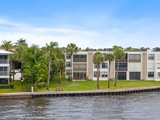 2 of 31 - 1950 Sw Palm City Road #8-107, Stuart, FL