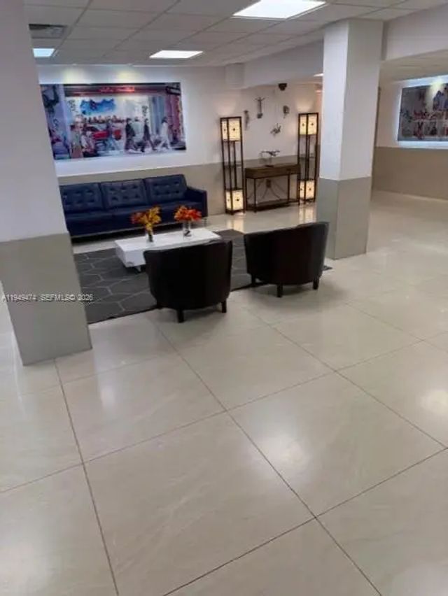 5 of 16 - 4164 Inverrary Drive #913, Lauderhill, FL