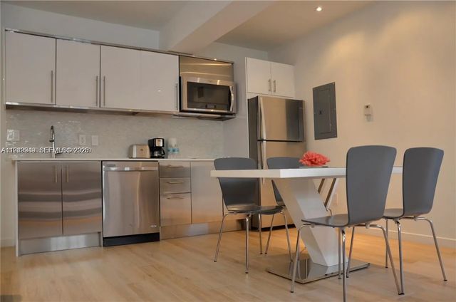 700 16th Street #201, Miami Beach