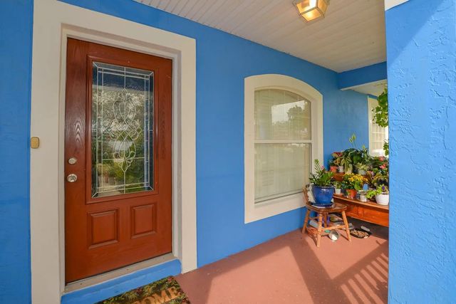2 of 33 - 117 Ne Jettie Terrace, Port St. Lucie, FL