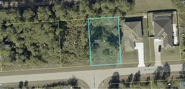 1237 Antonio Street E, Lehigh Acres