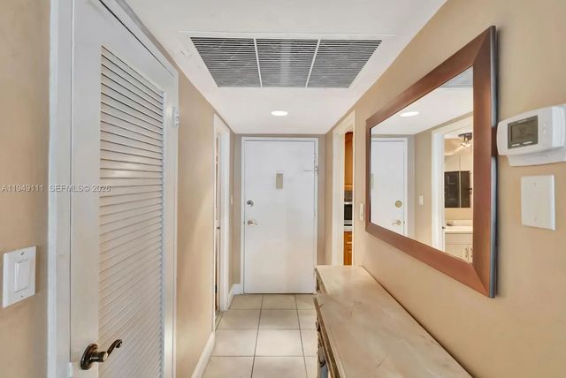 4 of 49 - 5401 Collins Avenue #340, Miami Beach, FL