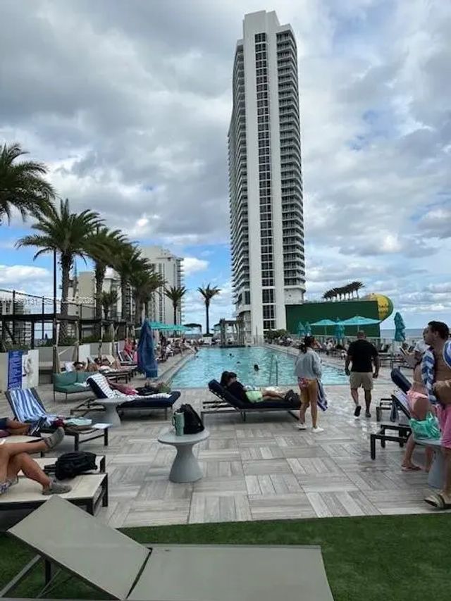 4 of 41 - 4010 S Ocean Drive #r2702, Hollywood, FL