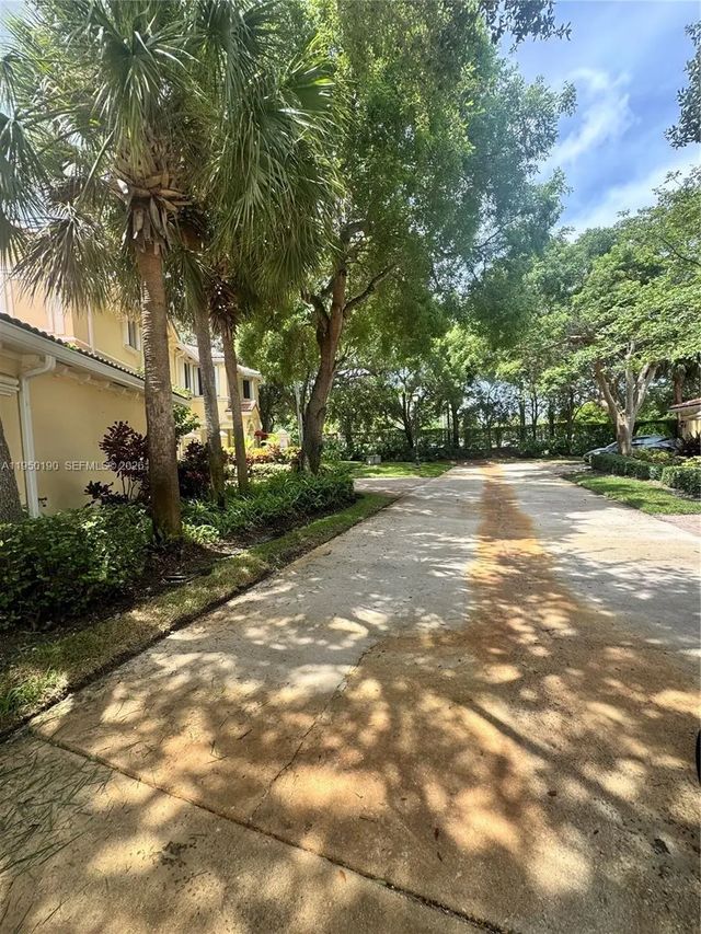 3 of 45 - 1659 Passion Vine Circle #18-4, Weston, FL