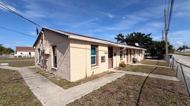 2 of 14 - 752 Martin Luther King Boulevard #1-5, Riviera Beach, FL
