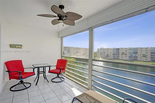 4 of 33 - 200 Se 5th Avenue #405, Dania Beach, FL