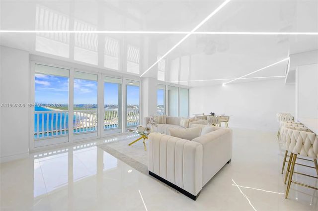 3 of 28 - 2200 S Ocean Lane #2204, Fort Lauderdale, FL