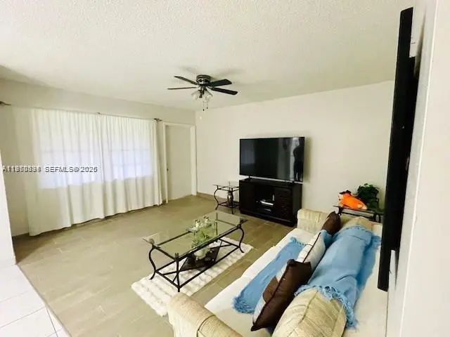 4 of 11 - 5300 Washington Street #s112, Hollywood, FL