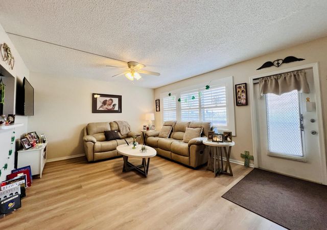 334 Southampton B, West Palm Beach