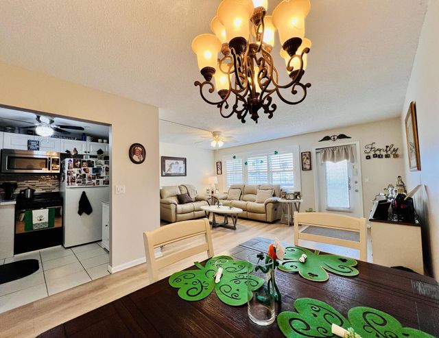 2 of 17 - 334 Southampton B, West Palm Beach, FL