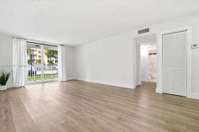 6960 Miami Gardens Drive #2-124, Hialeah