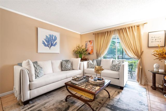 253 S Cypress Road #202, Pompano Beach